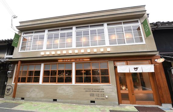 宍粟市にて営業を行う焼き鳥が人気のお店は宴会のご利用も大歓迎です